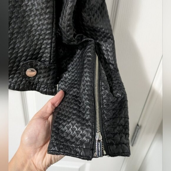 Karl Lagerfeld Textured Vegan Leather Black Moto Jacket XL - Picture 5 of 7